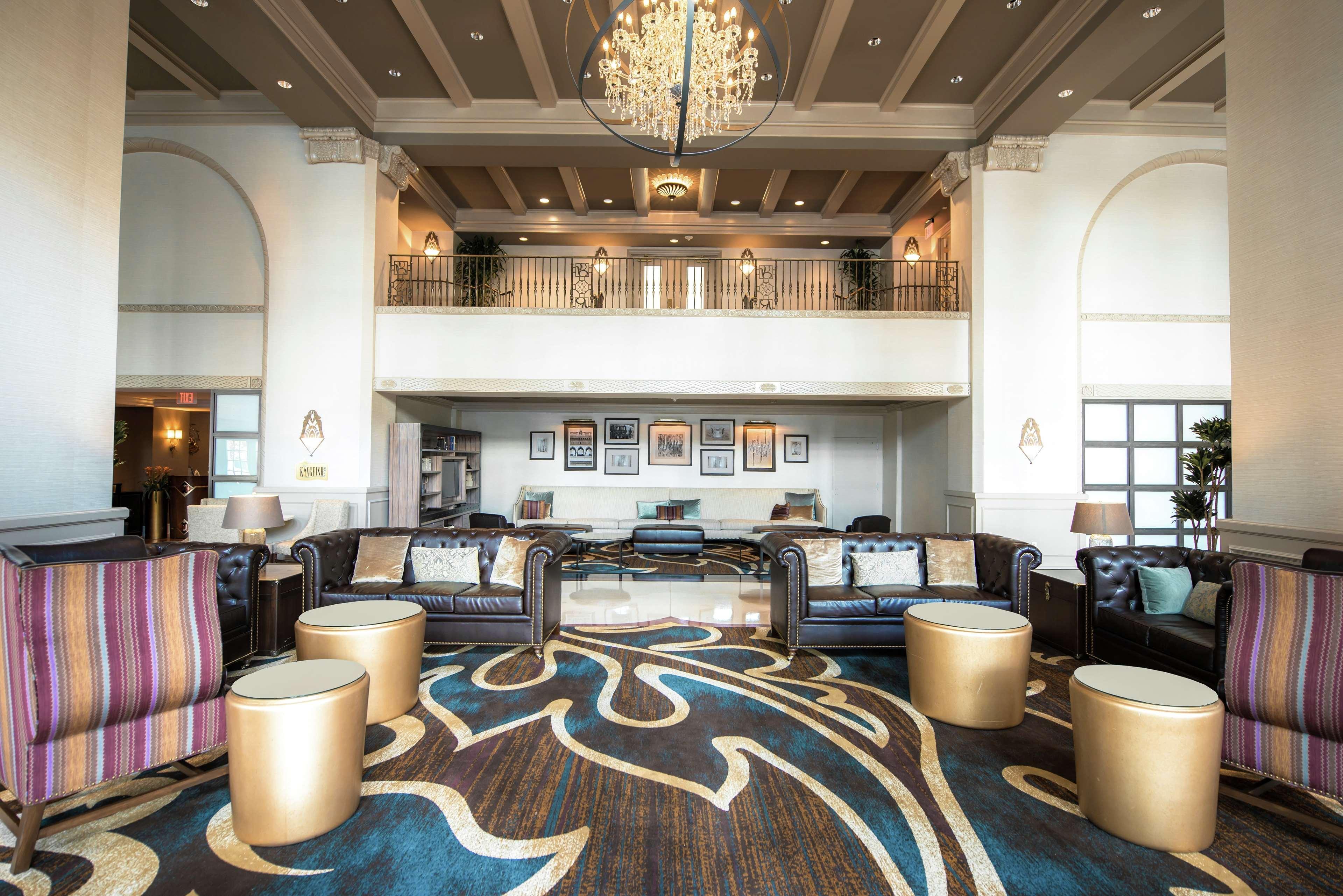 Hilton Baton Rouge Capitol Center Hotell Exteriör bild