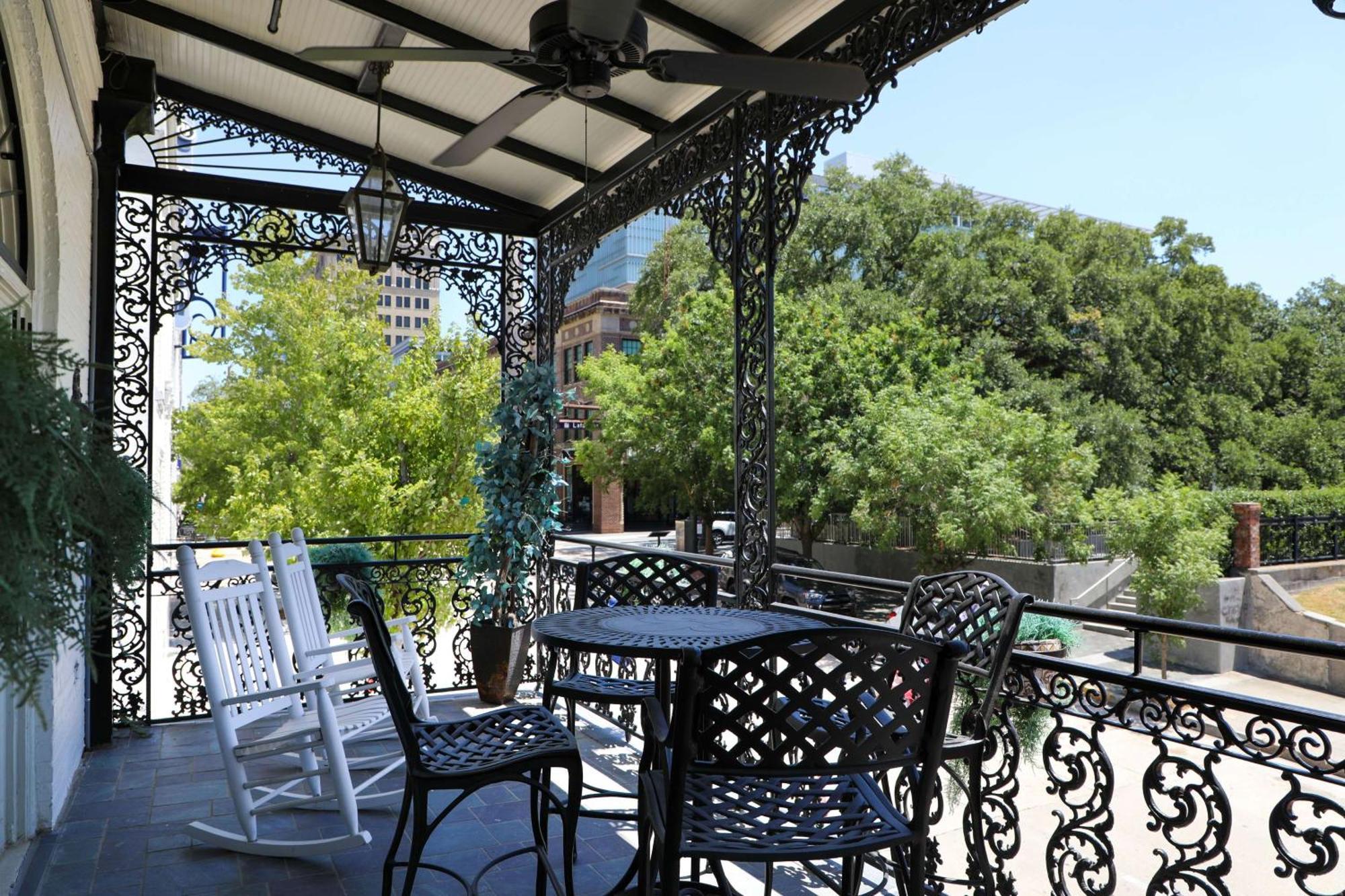 Hilton Baton Rouge Capitol Center Hotell Exteriör bild